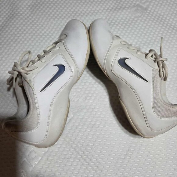 Pre-owned Excellent - Picture 12 of 12